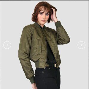 Straight to Hell Del Bomber in Black and Green